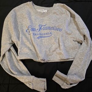 Bershka Light Gray Cropped Top Sweatshirt with Blue Print Size M